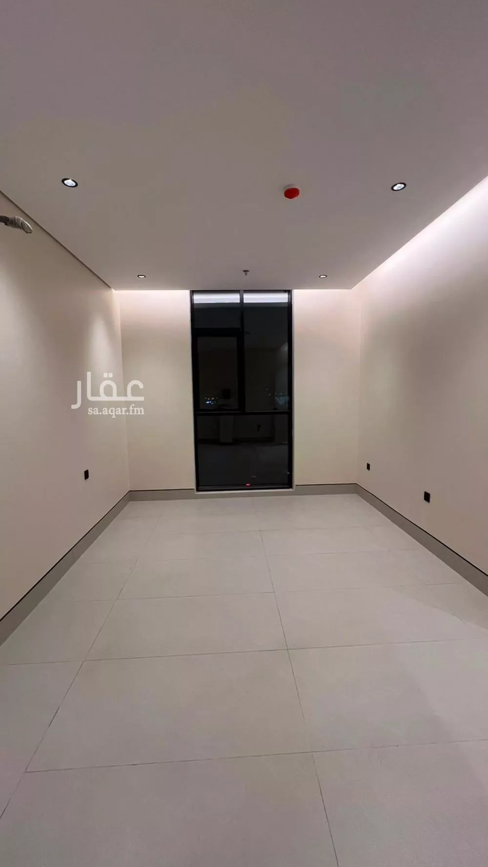 3 bedroom apartment in King Fahd, Riyadh 5