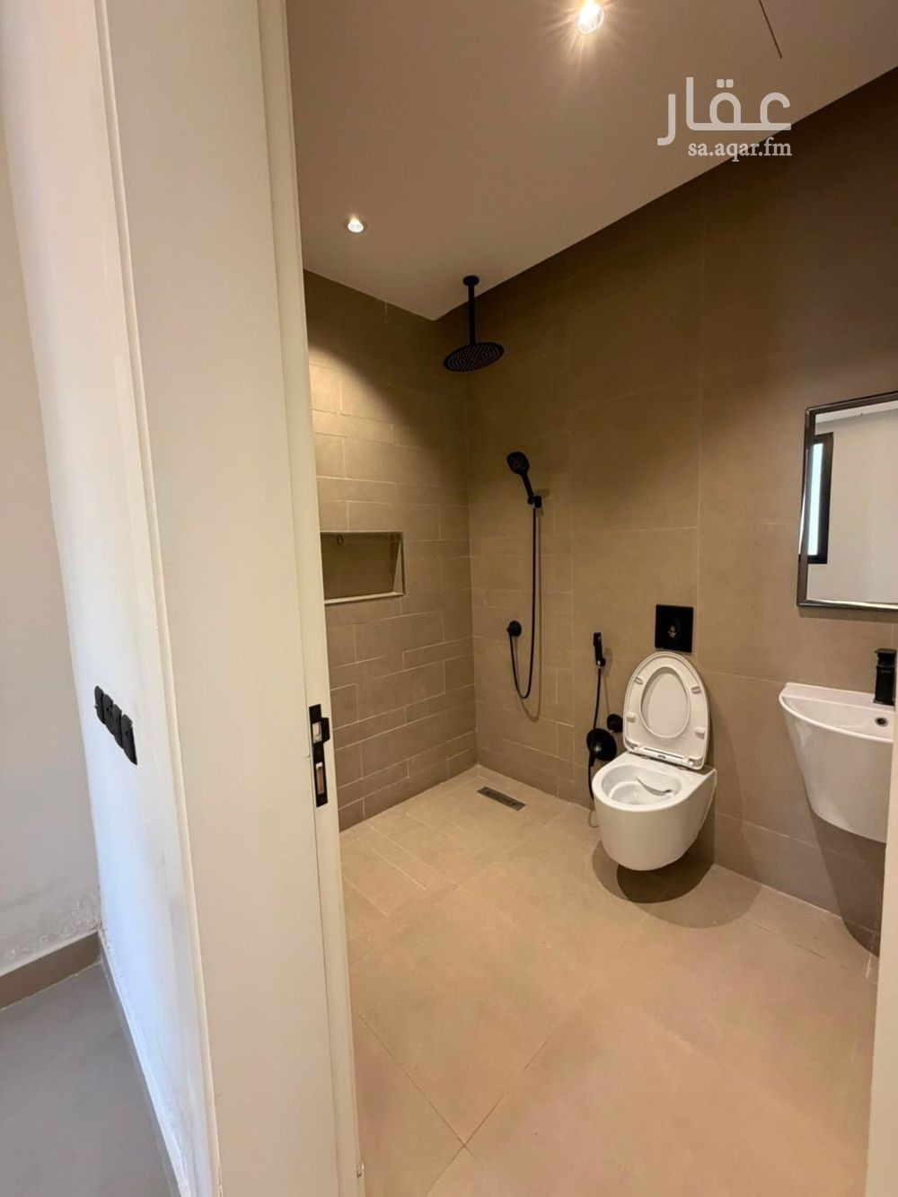 4 bedroom apartment in Al Khaleej, Riyadh 5