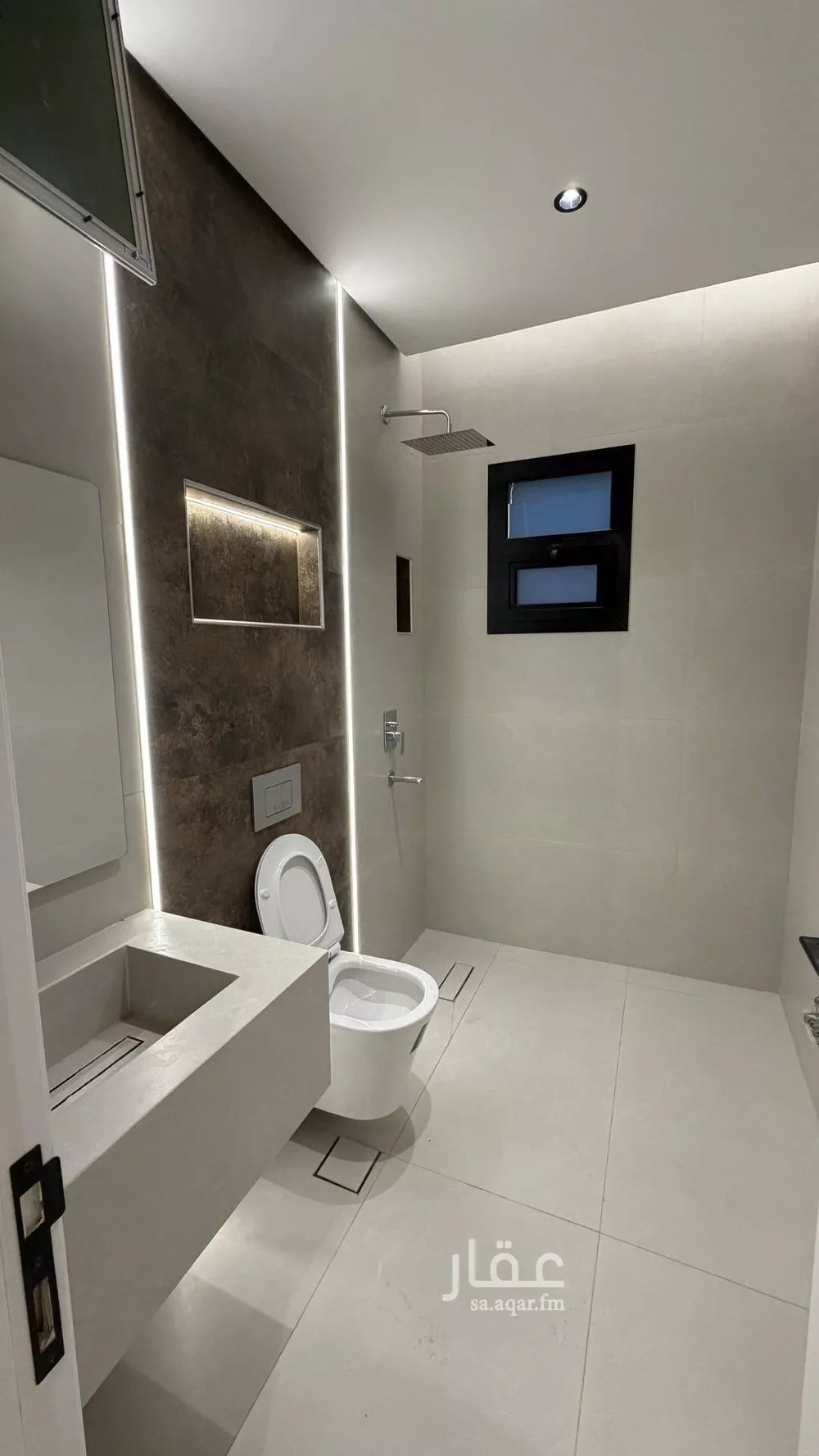 3 bedroom apartment in King Fahd, Riyadh 3