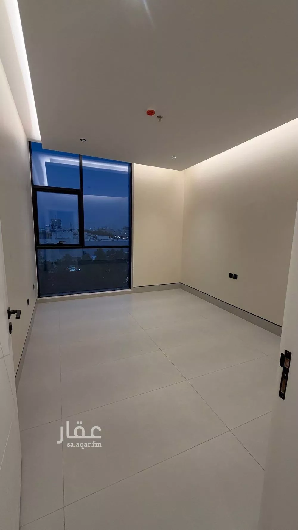 3 bedroom apartment in King Fahd, Riyadh 8