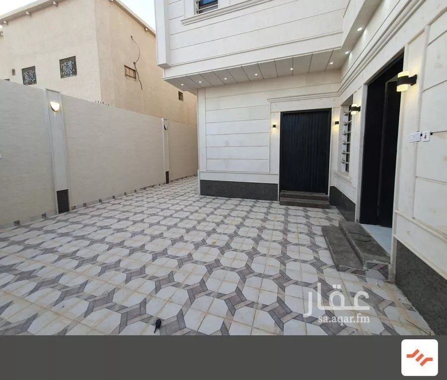 4 bedroom villa in Uhud, Riyadh 2