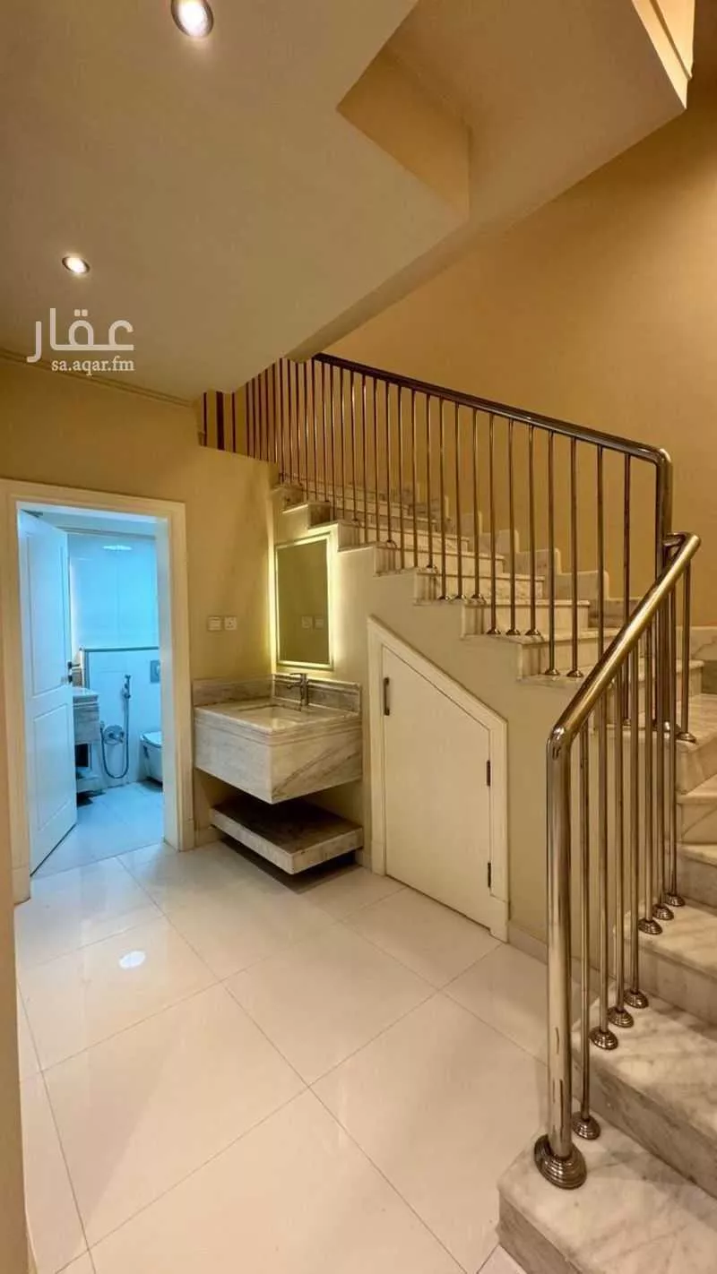 5 bedroom villa in Ar Raid, Riyadh 4