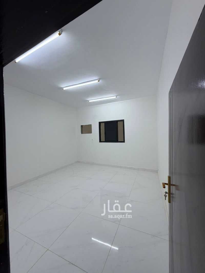 28 bedroom building in Umm Al Hamam Al Sharqi, Riyadh 5