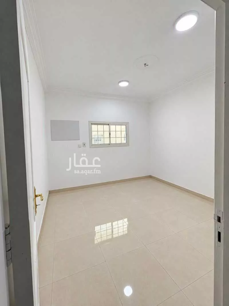 4 bedroom apartment in Al Rawdah, Tabuk 2