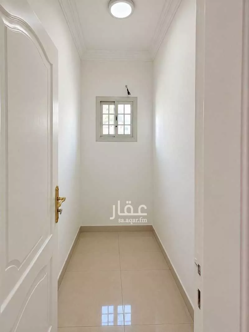 4 bedroom apartment in Al Rawdah, Tabuk 9
