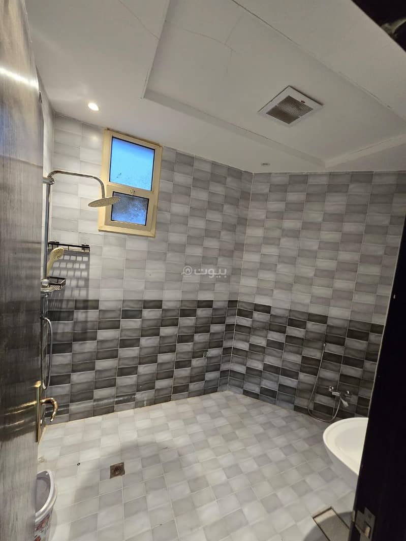 4 bedroom villa in Dhahrat Laban, Riyadh 8