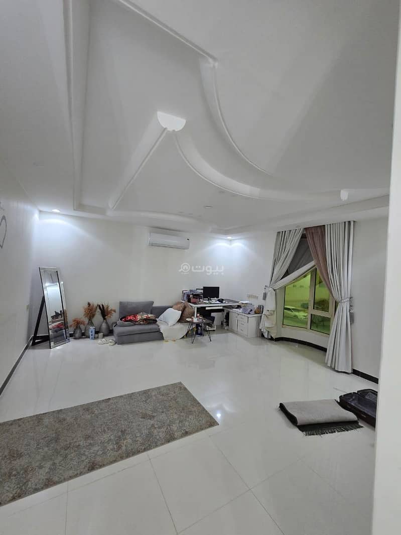 4 bedroom villa in Dhahrat Laban, Riyadh 11