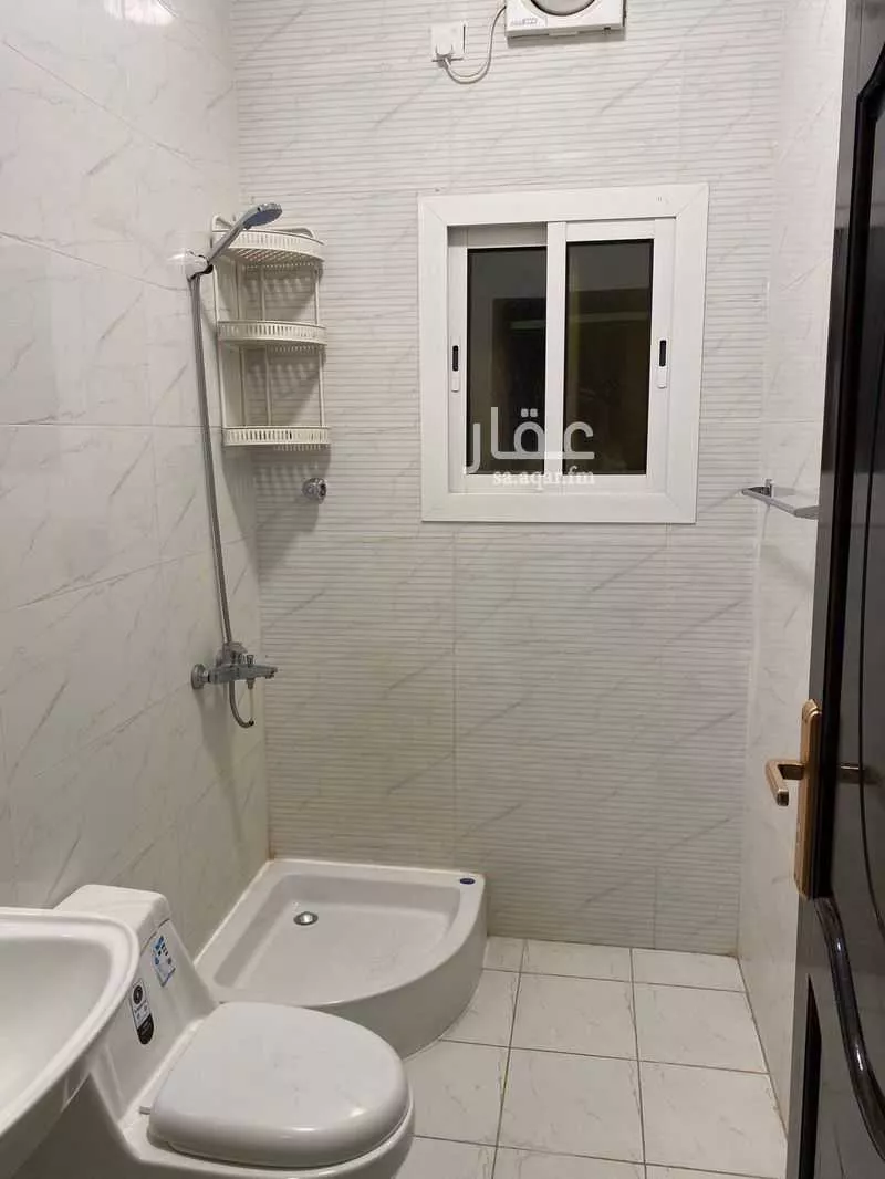 3 bedroom apartment in Bani Harithah, Madinah 6