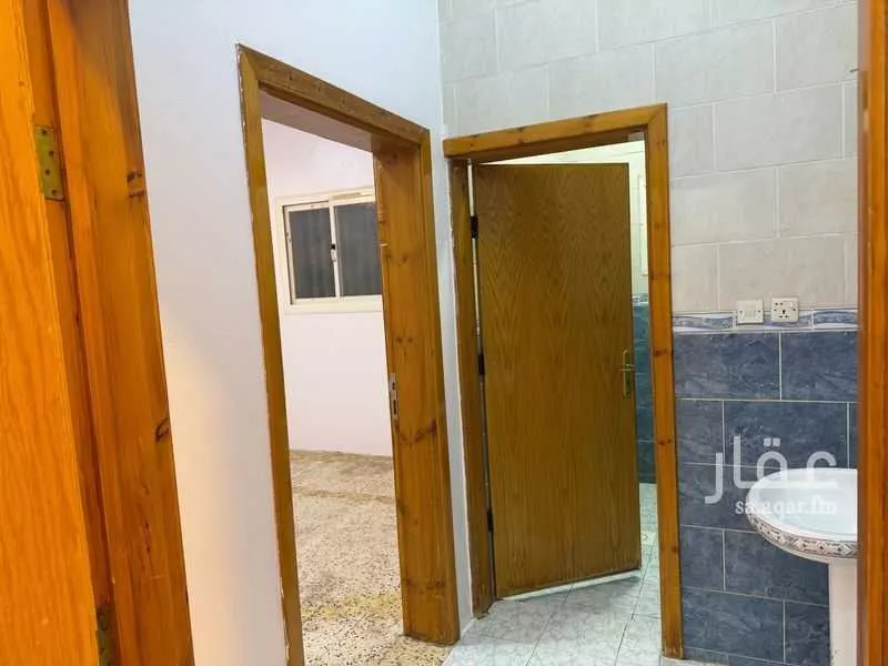 عقار 5 غرف في ذرة، أبها 12