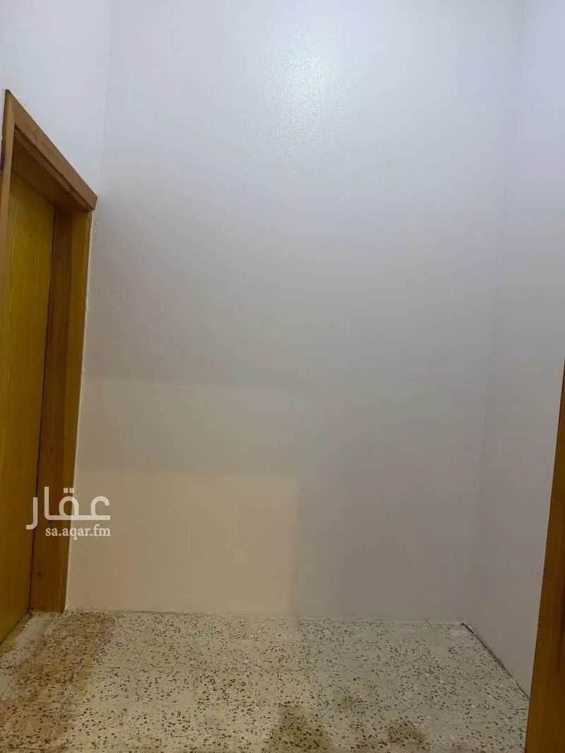 عقار 5 غرف في ذرة، أبها 2