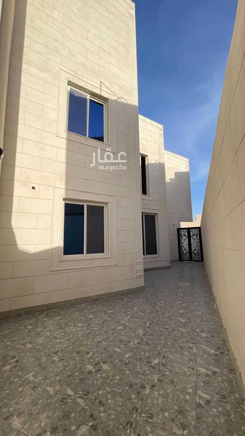 3 bedroom apartment in Dahiat King Fahd, Eastern Province 3
