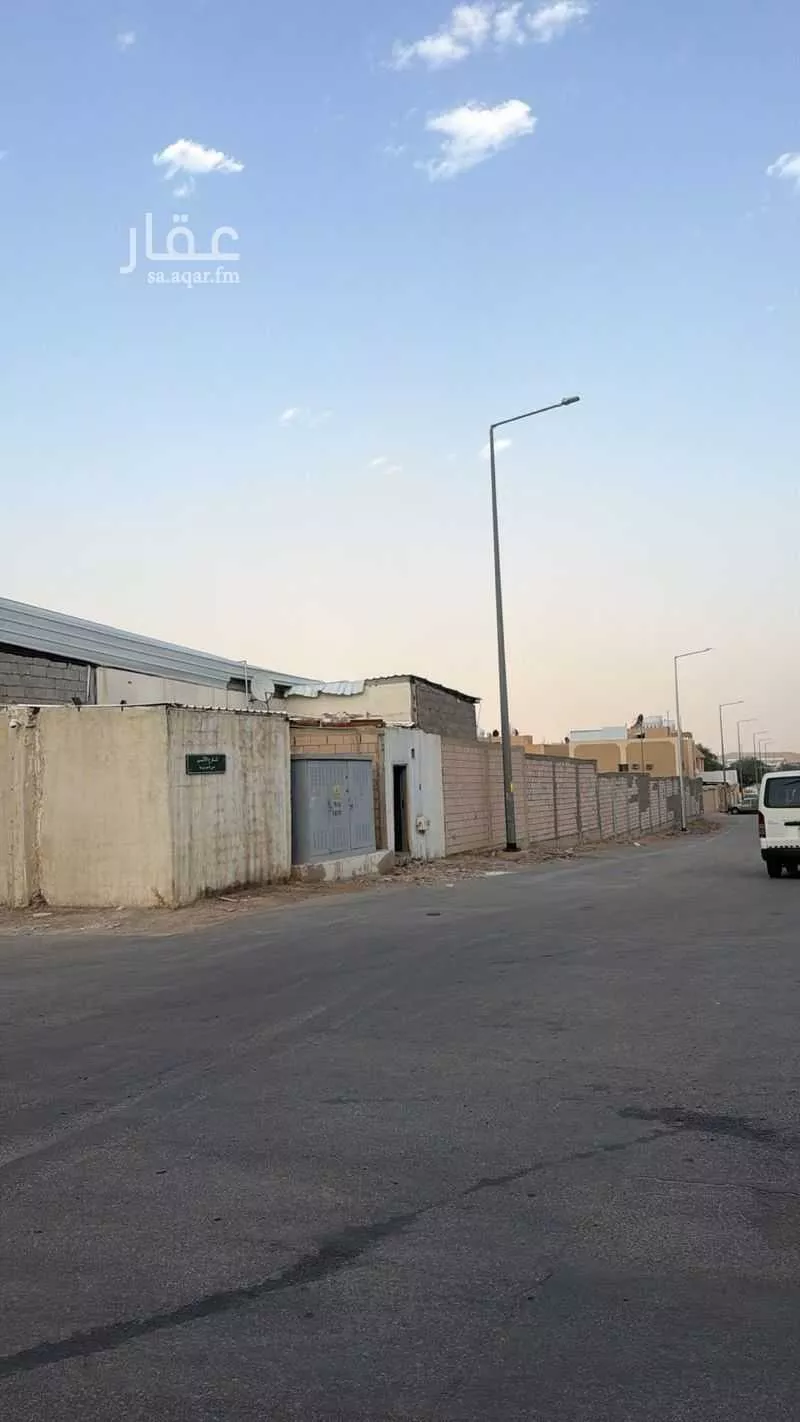 عقار  في العزيزية، الرياض 3