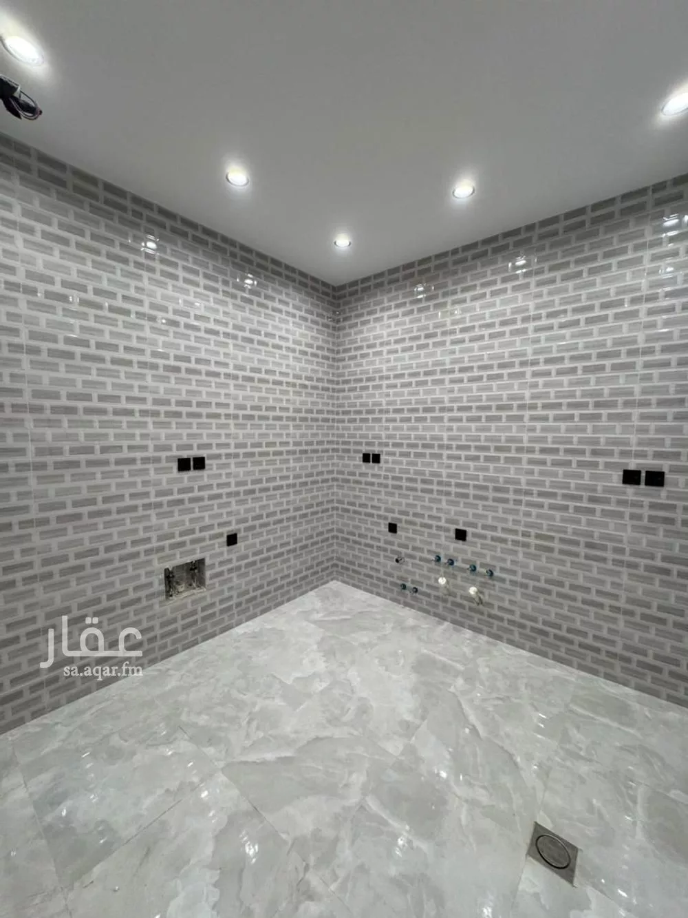 4 bedroom apartment in Ar Rayan, Jeddah 9