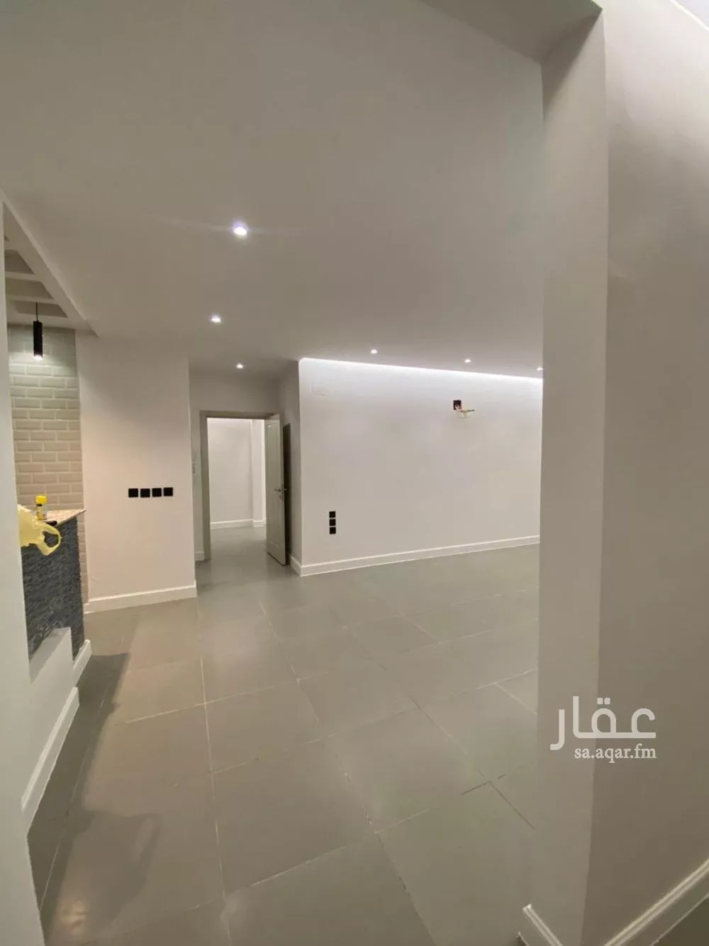 3 bedroom apartment in Al Manar 5