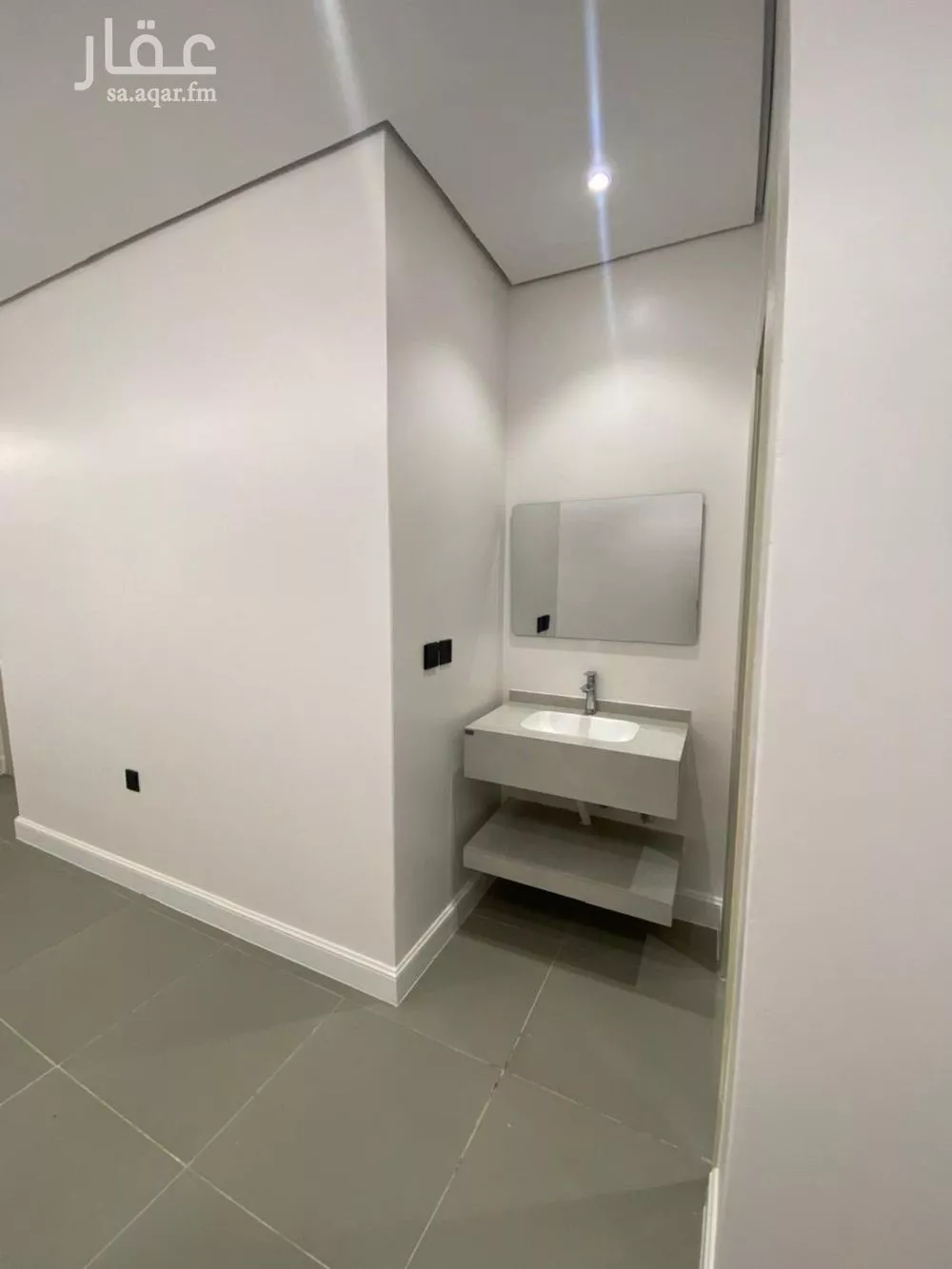 3 bedroom apartment in Al Manar 6
