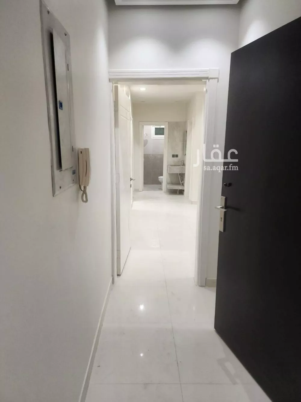3 bedroom apartment in Al Aqiq 5