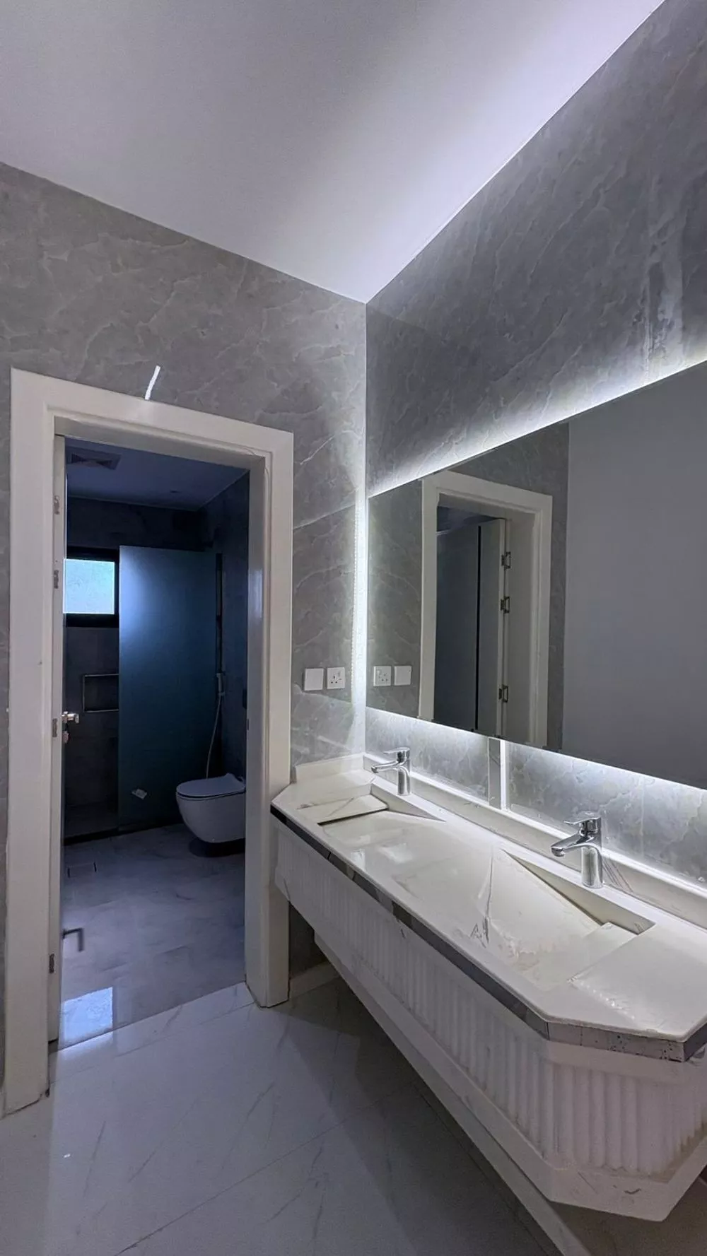 5 bedroom apartment in Al Duwaykhilah, Madinah 12