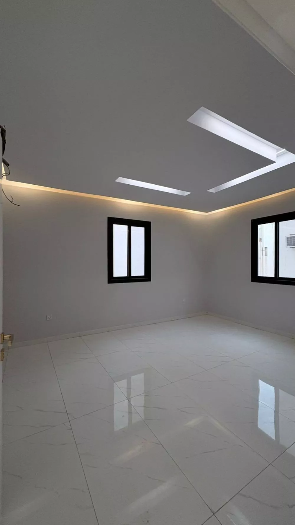 5 bedroom apartment in Al Duwaykhilah, Madinah 4
