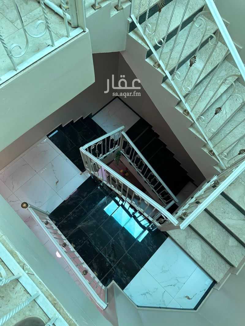 8 bedroom villa in As Saadah, Riyadh 4