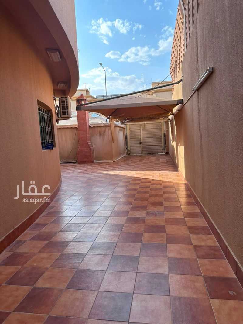 8 bedroom villa in As Saadah, Riyadh 2