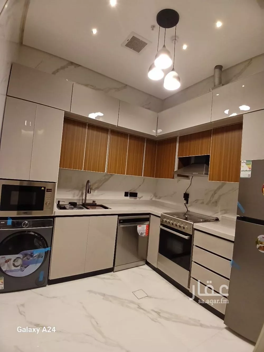 2 bedroom apartment in Dhahrat Laban 12