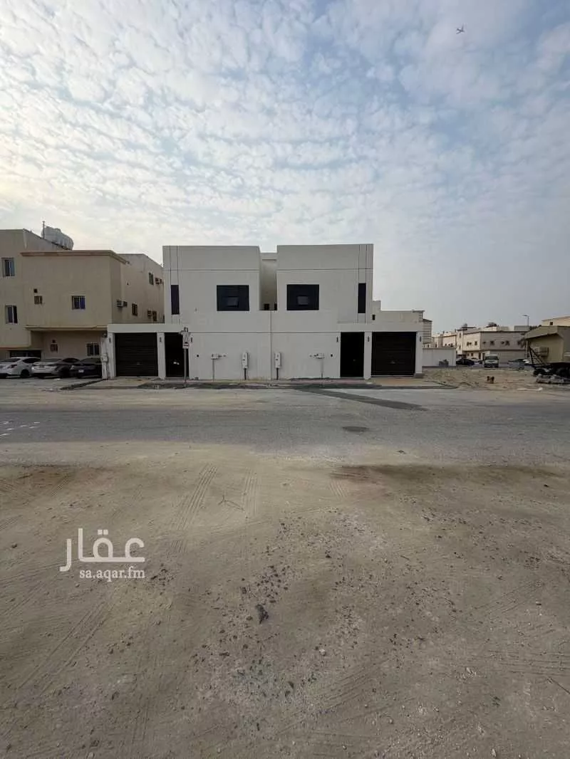 villa in Dahiat King Fahd, Eastern Province 5