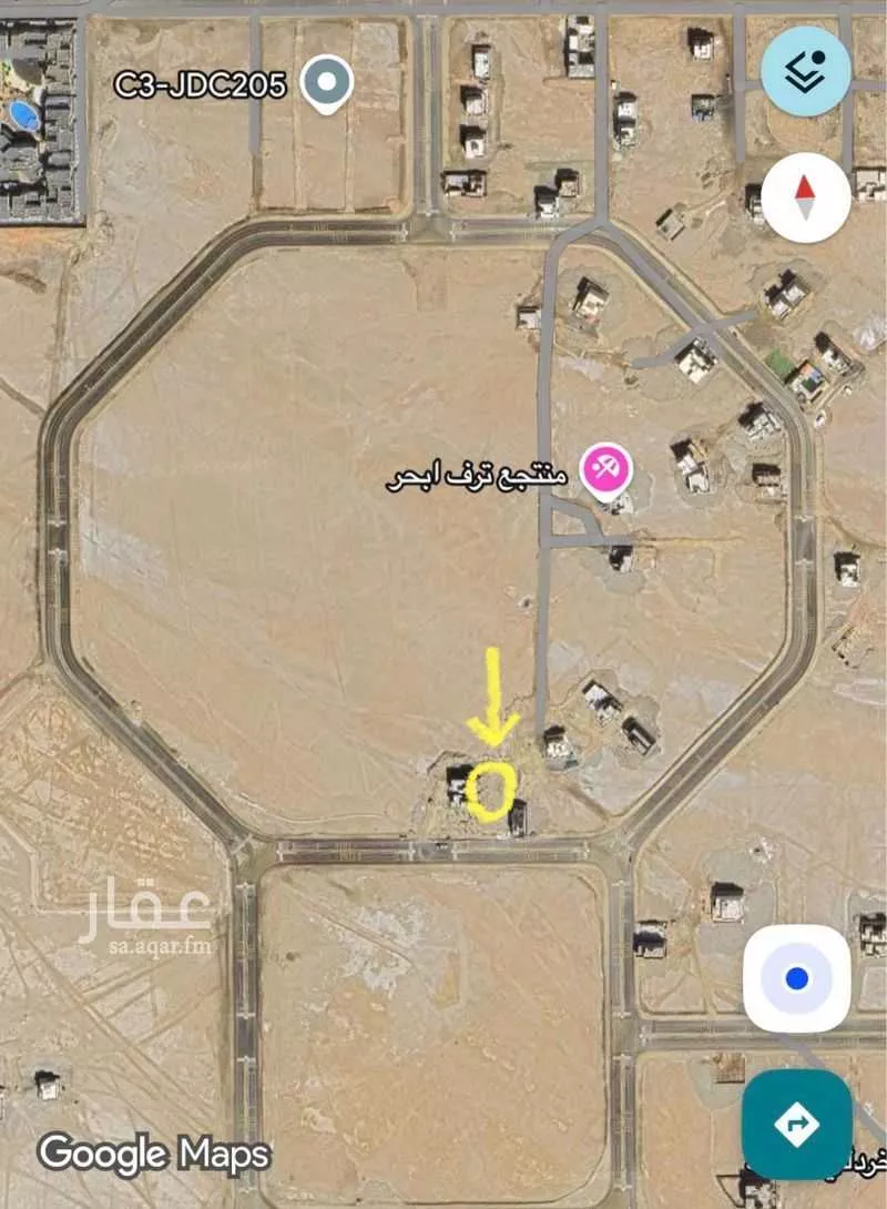 900 sqm land in Az Zomorod 3