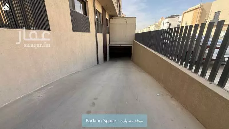 3 bedroom apartment in Al Aridh 8