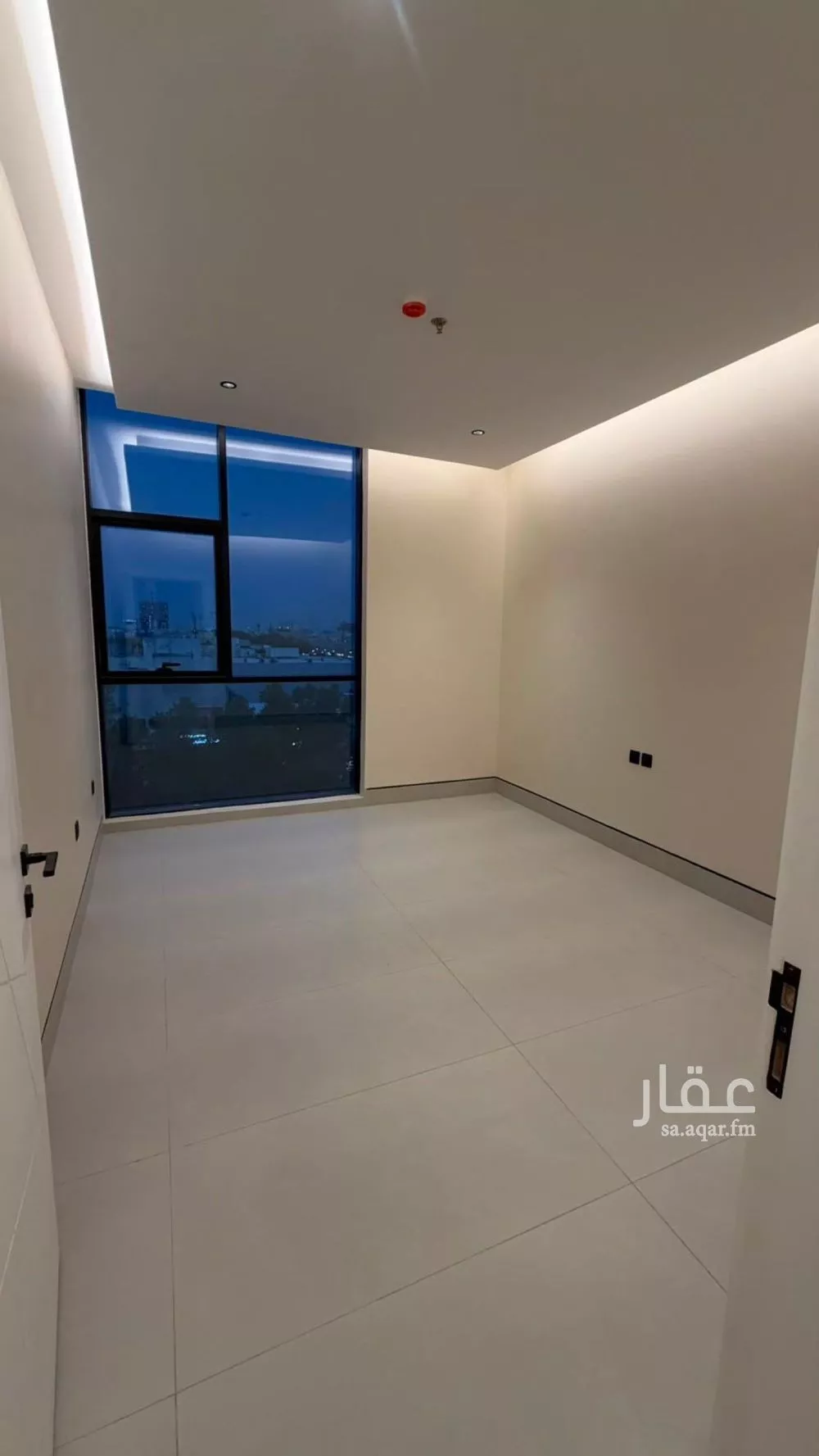 3 bedroom apartment in King Fahd, Riyadh 5