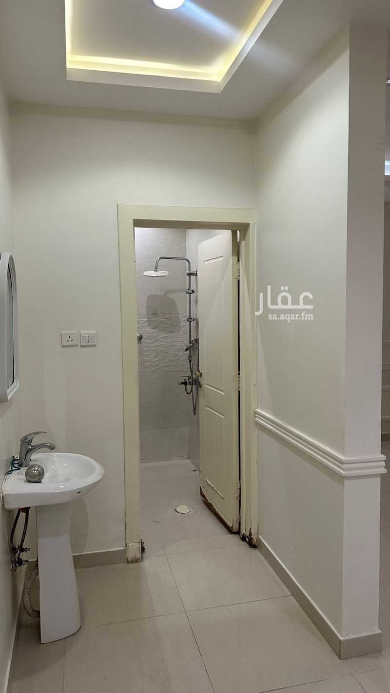 3 bedroom apartment in Dhahrat Laban, Riyadh 8