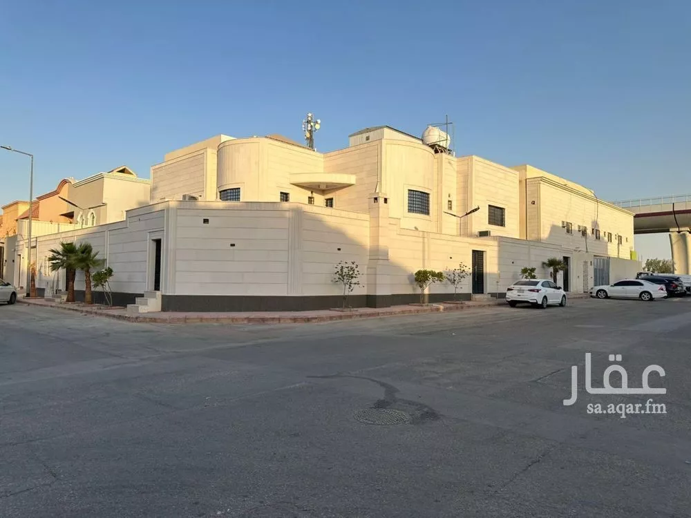 6 bedroom villa in Granada, Riyadh