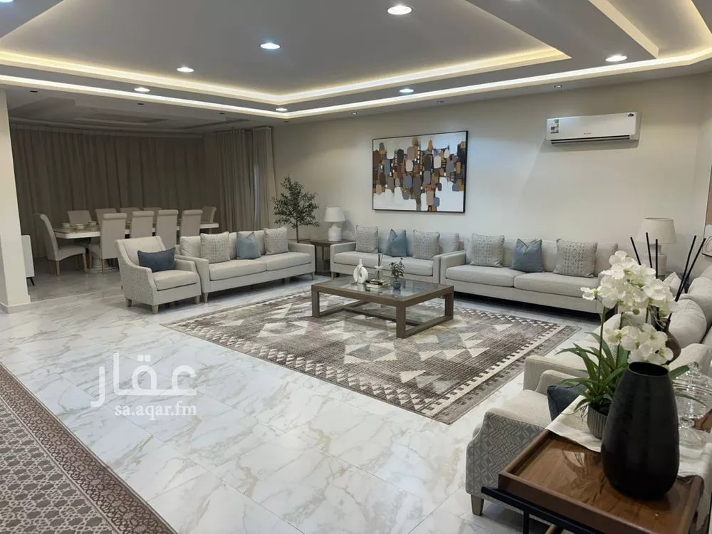 6 bedroom villa in Granada, Riyadh 13