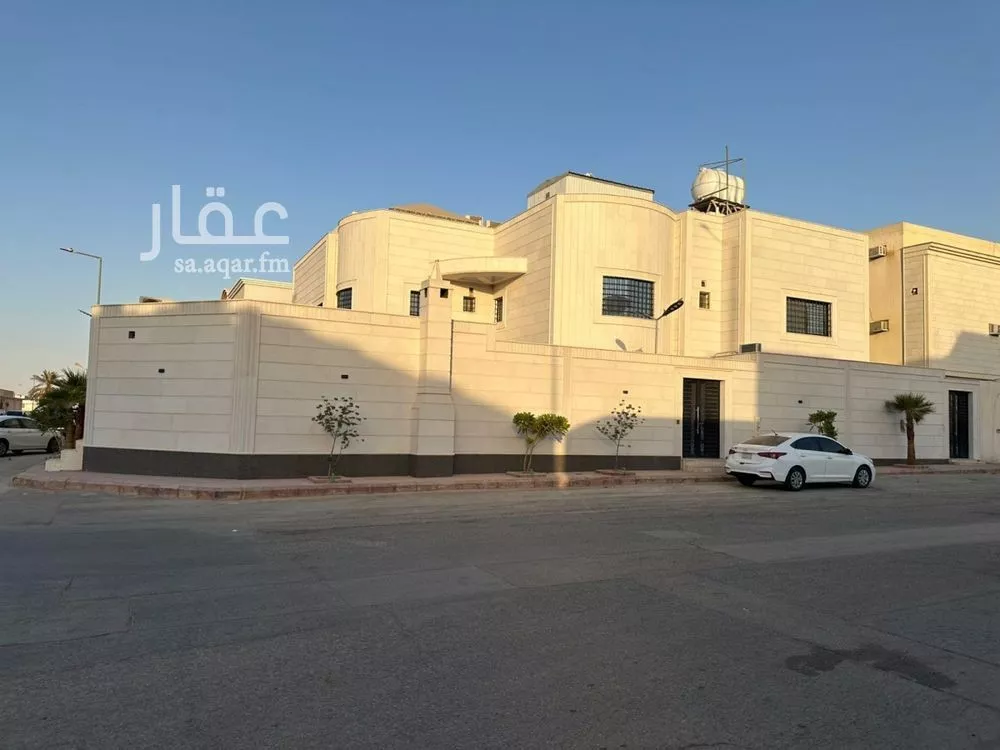 6 bedroom villa in Granada, Riyadh 2