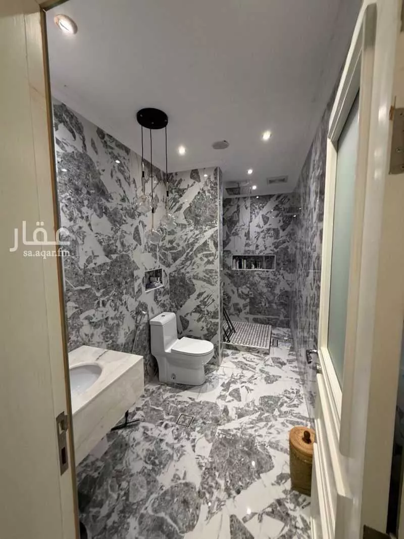 4 bedroom villa in Ar Rakah Al Janubiyah, Eastern Province 13