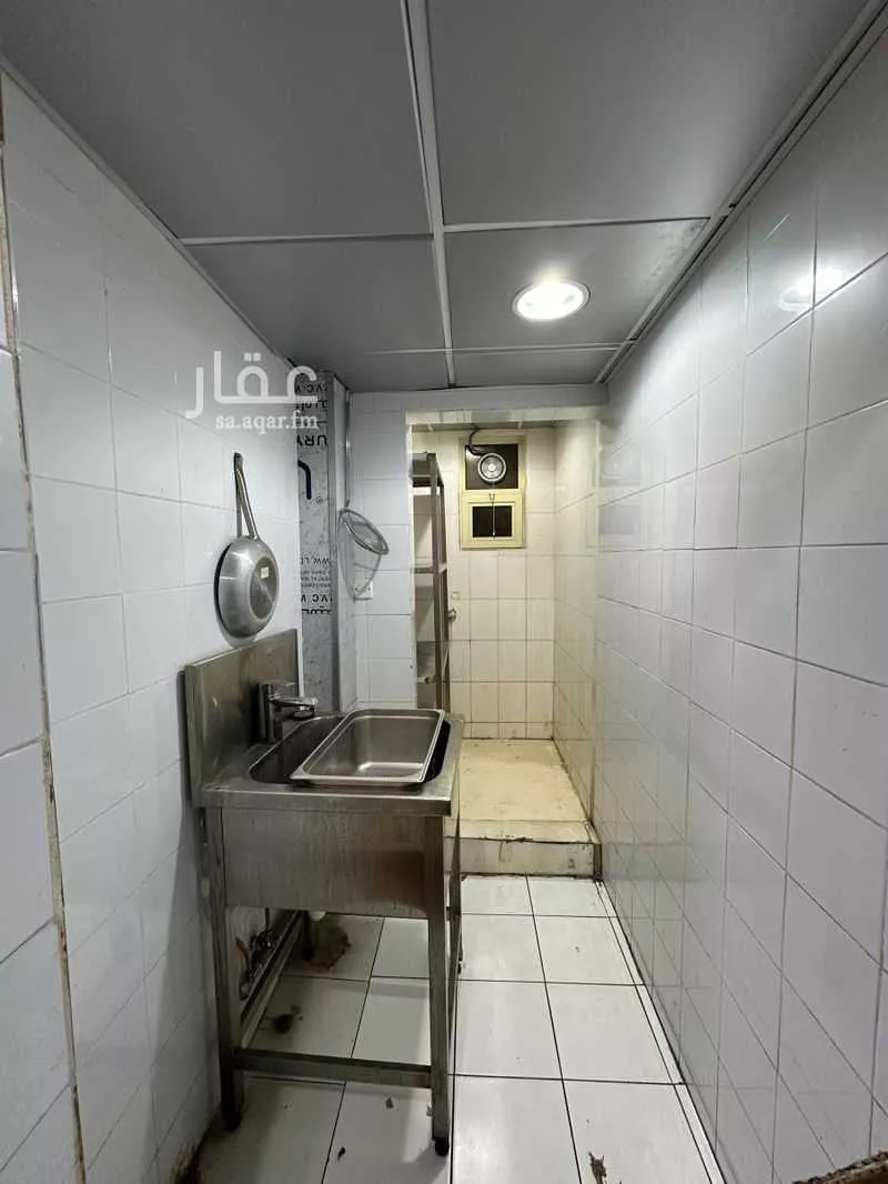 shop in Dhahrat Laban, Riyadh 7