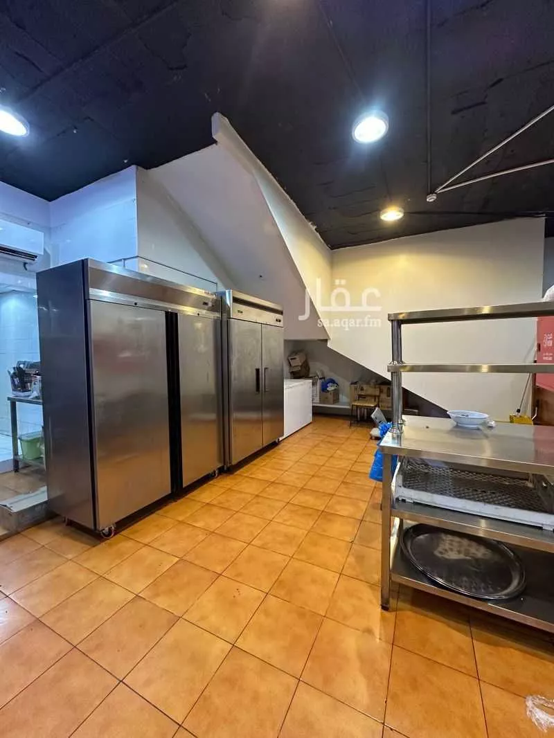 shop in Dhahrat Laban, Riyadh 5