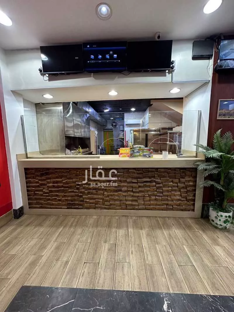 shop in Dhahrat Laban, Riyadh 15