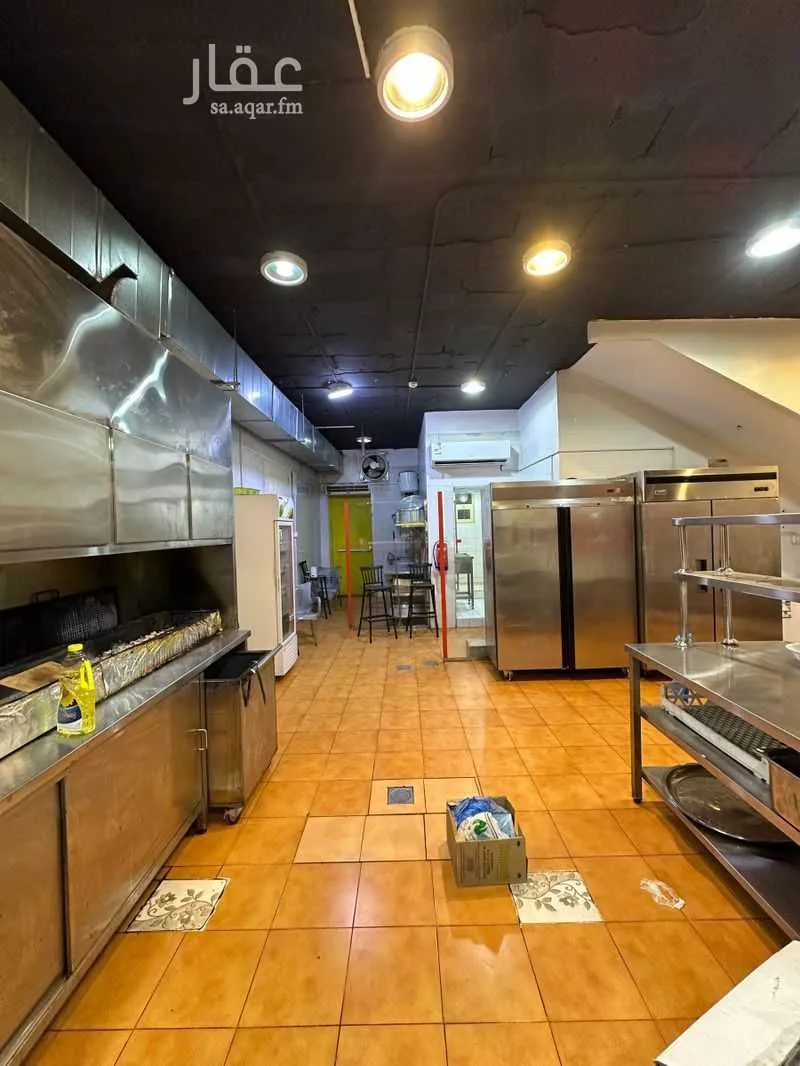 shop in Dhahrat Laban, Riyadh 12