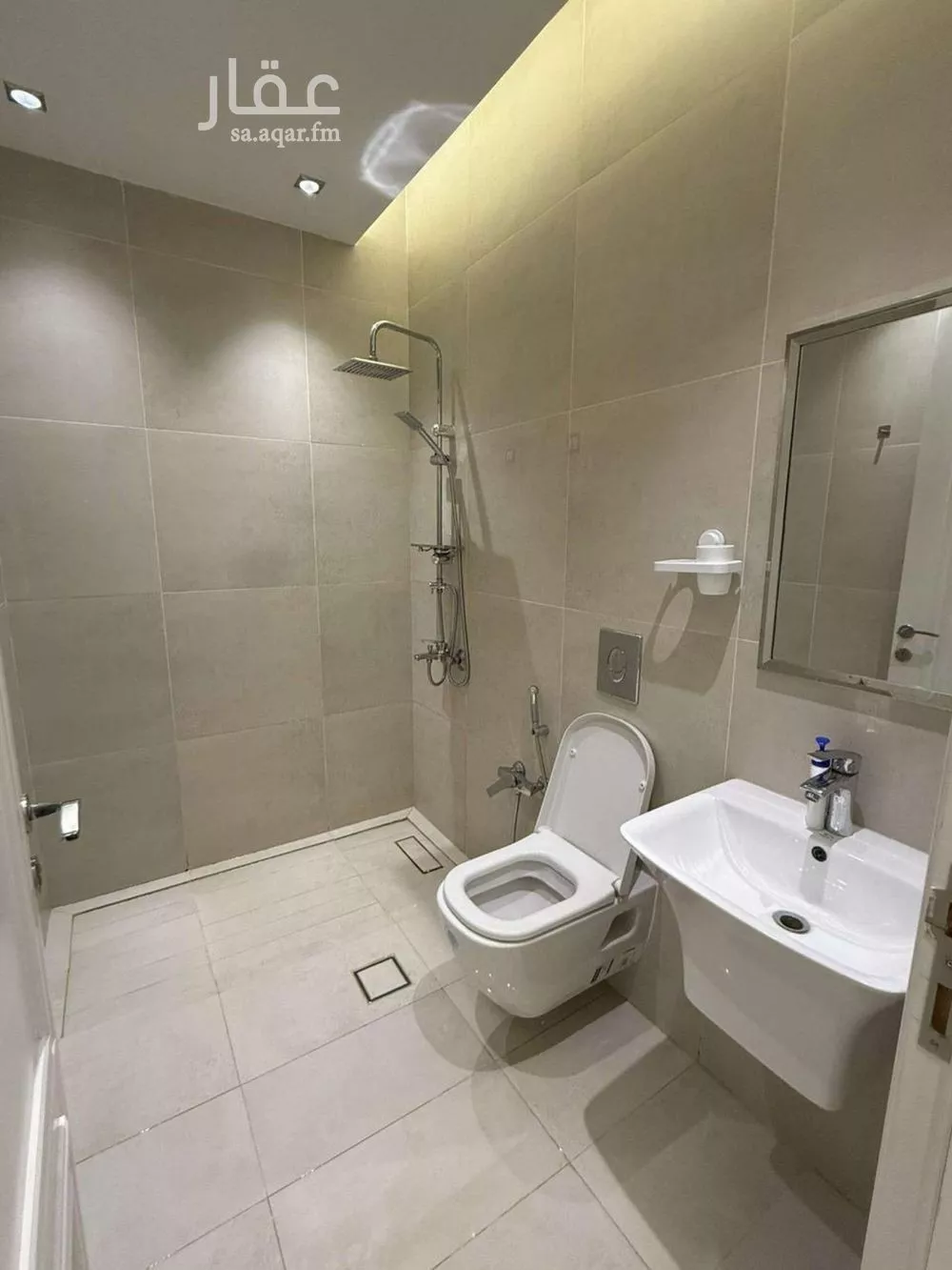 3 bedroom apartment in Al Qairawan, Riyadh 3