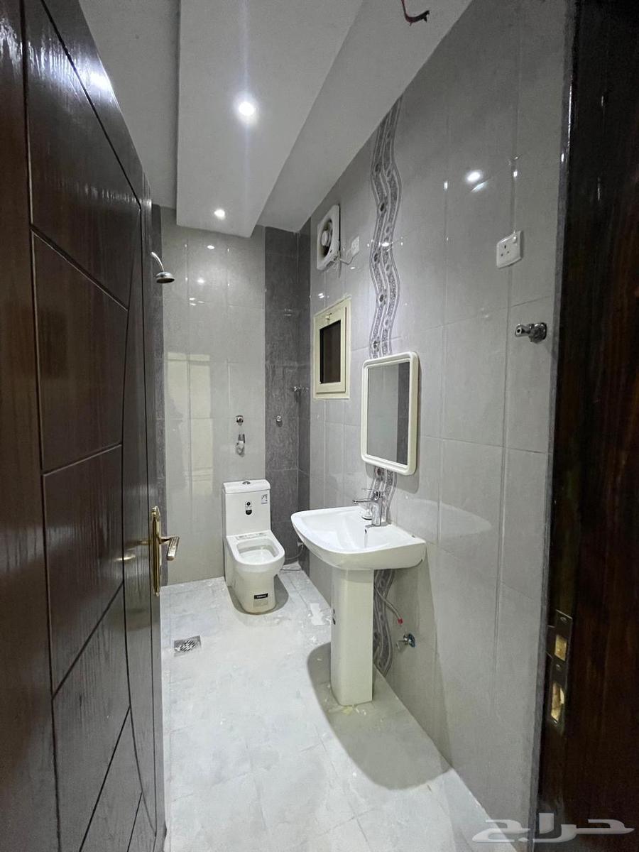 4 bedroom apartment in Al Salam, Madinah 6
