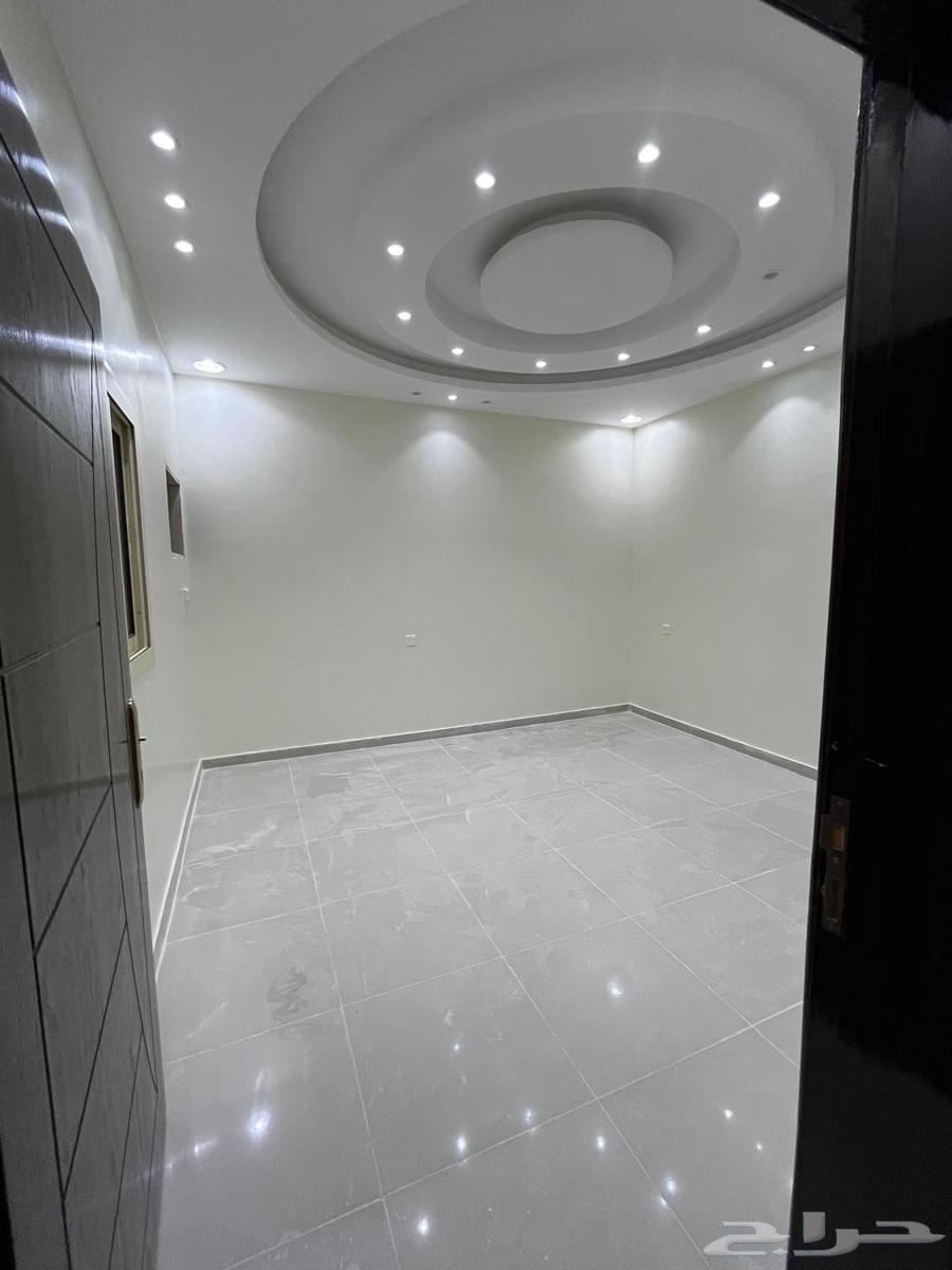 4 bedroom apartment in Al Salam, Madinah 3