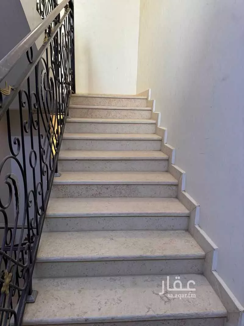 3 bedroom apartment in Dhahrat Laban, Riyadh 14