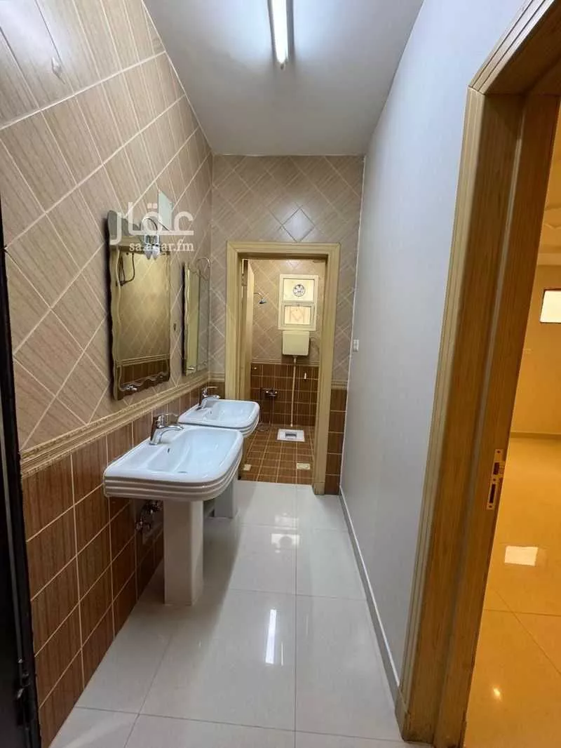 3 bedroom apartment in Dhahrat Laban, Riyadh 17