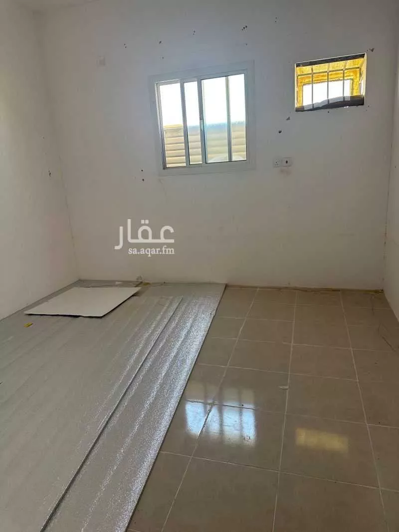 شقة في النهضة