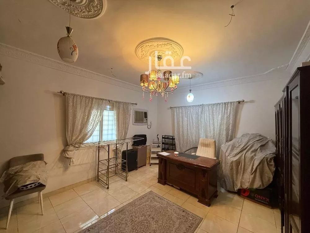 5 bedroom apartment in Al Rawabi, Madinah 4