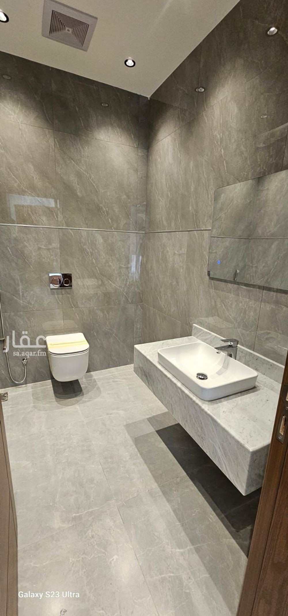 4 bedroom villa in Al Amwaj, Jeddah 9