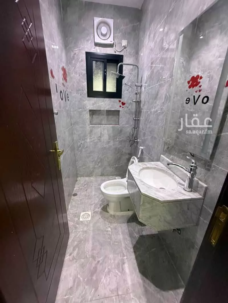 شقة 4 غرف في الربوة، جدة 4