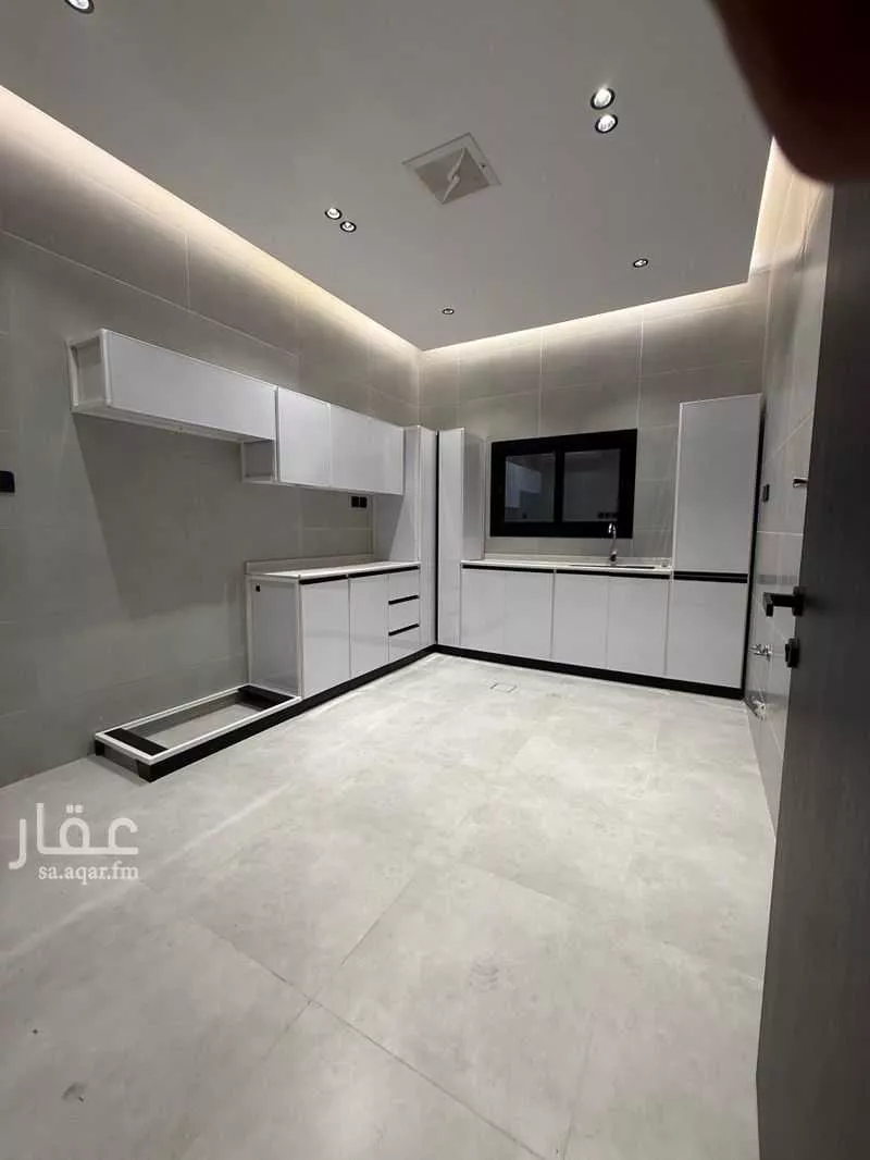 4 bedroom apartment in Al Bawadi, Jeddah 4