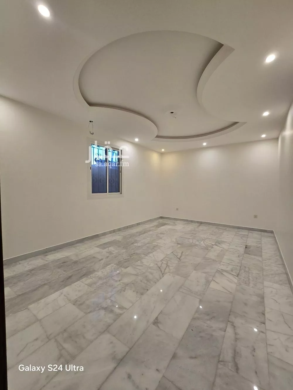 10 bedroom villa in Al Yaqout 13