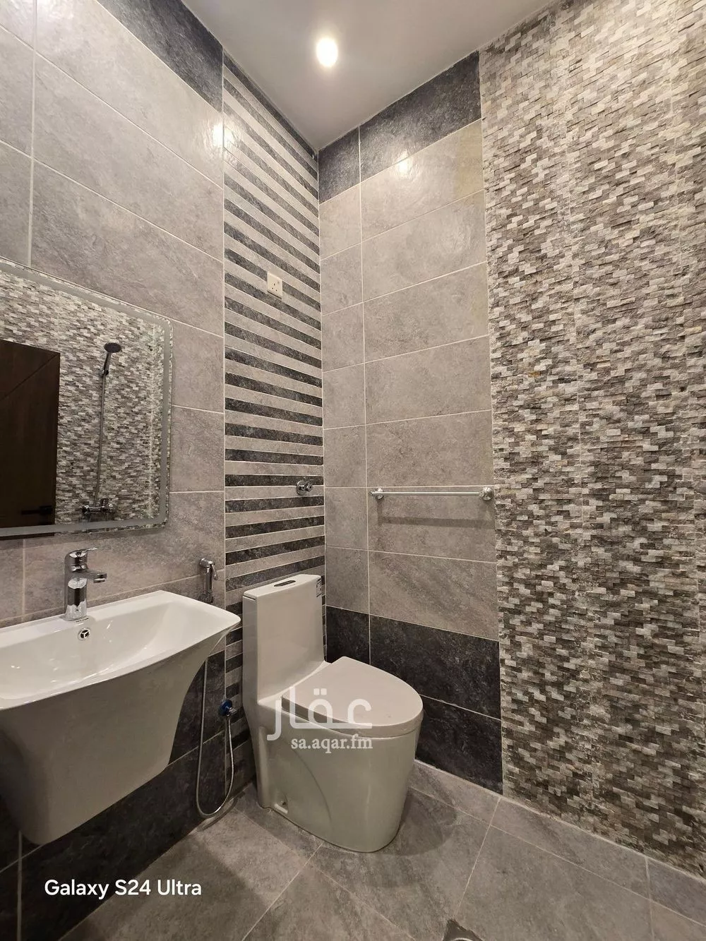 10 bedroom villa in Al Yaqout 14